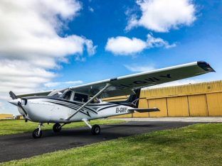 C172 EI-GWY on the club taxiway